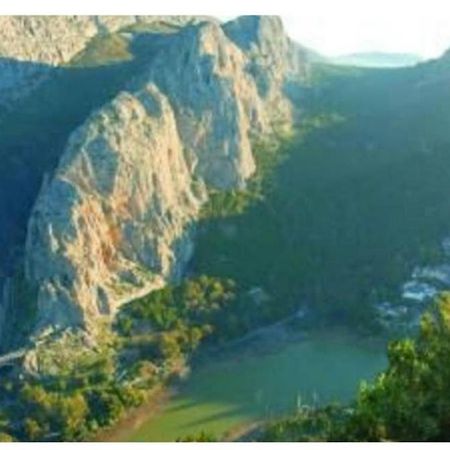 Apartamento En Cortijo Totalmente Reformado En Pleno Paraje Natural Junto Al Caminito Del Rey Y Los Sectores Mas Importantes De Escalada A Solo 2 Minutos De La Estacion De Tren Алора Екстер'єр фото